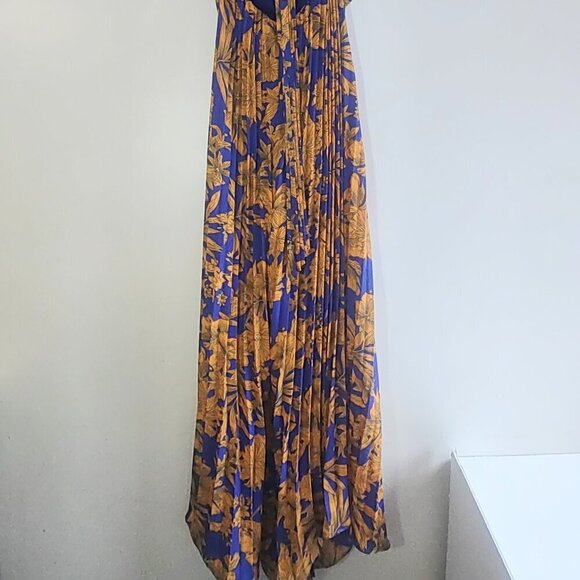 Lulumari Floral Wide Leg Halter Jumpsuit Pleated Boho Mod  Women's Medium - Picture 7 of 9